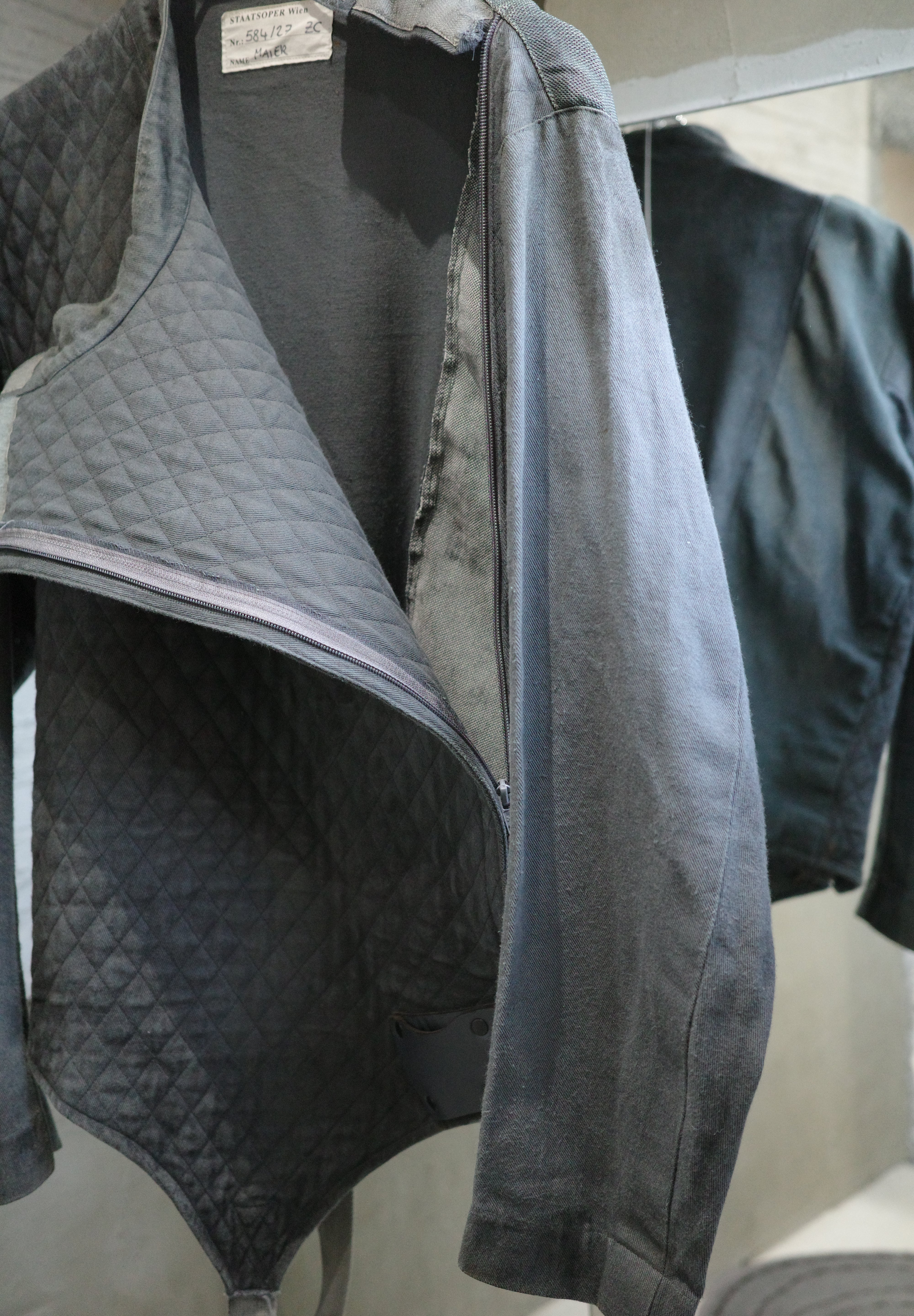Quilting black cotton tops