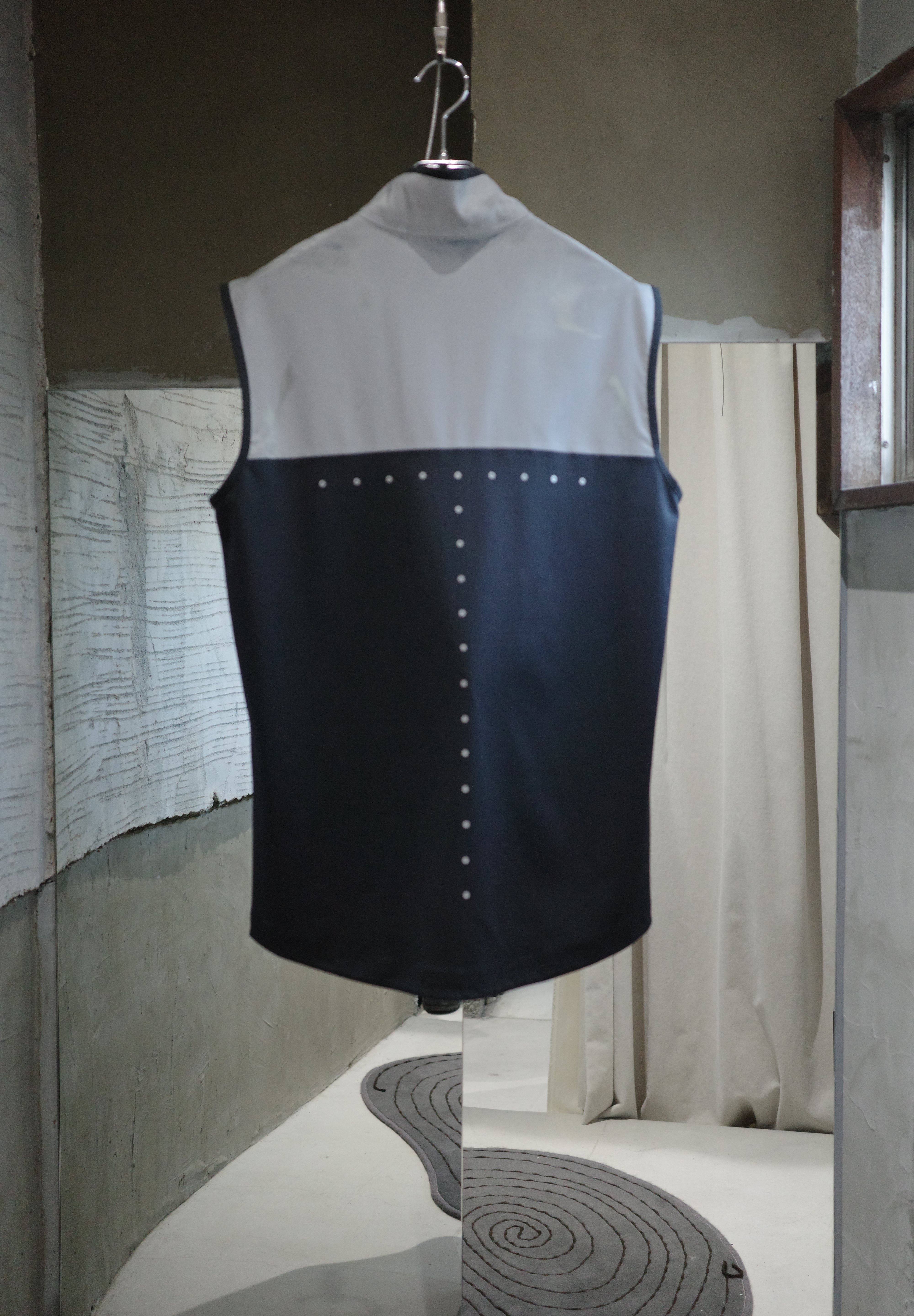 Nike reversible vest
