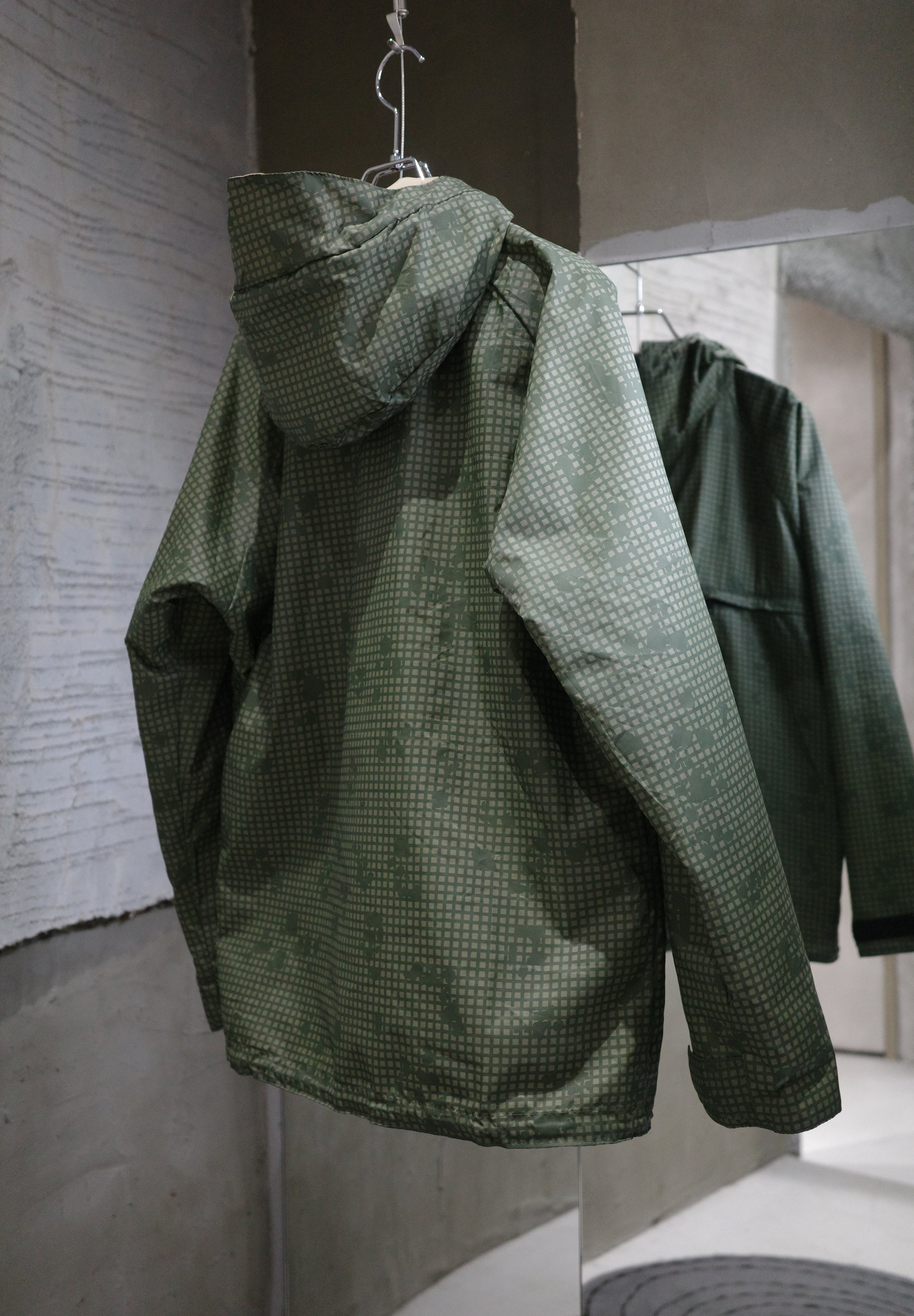 Desert / Night camo Gore-tex reversible jacket