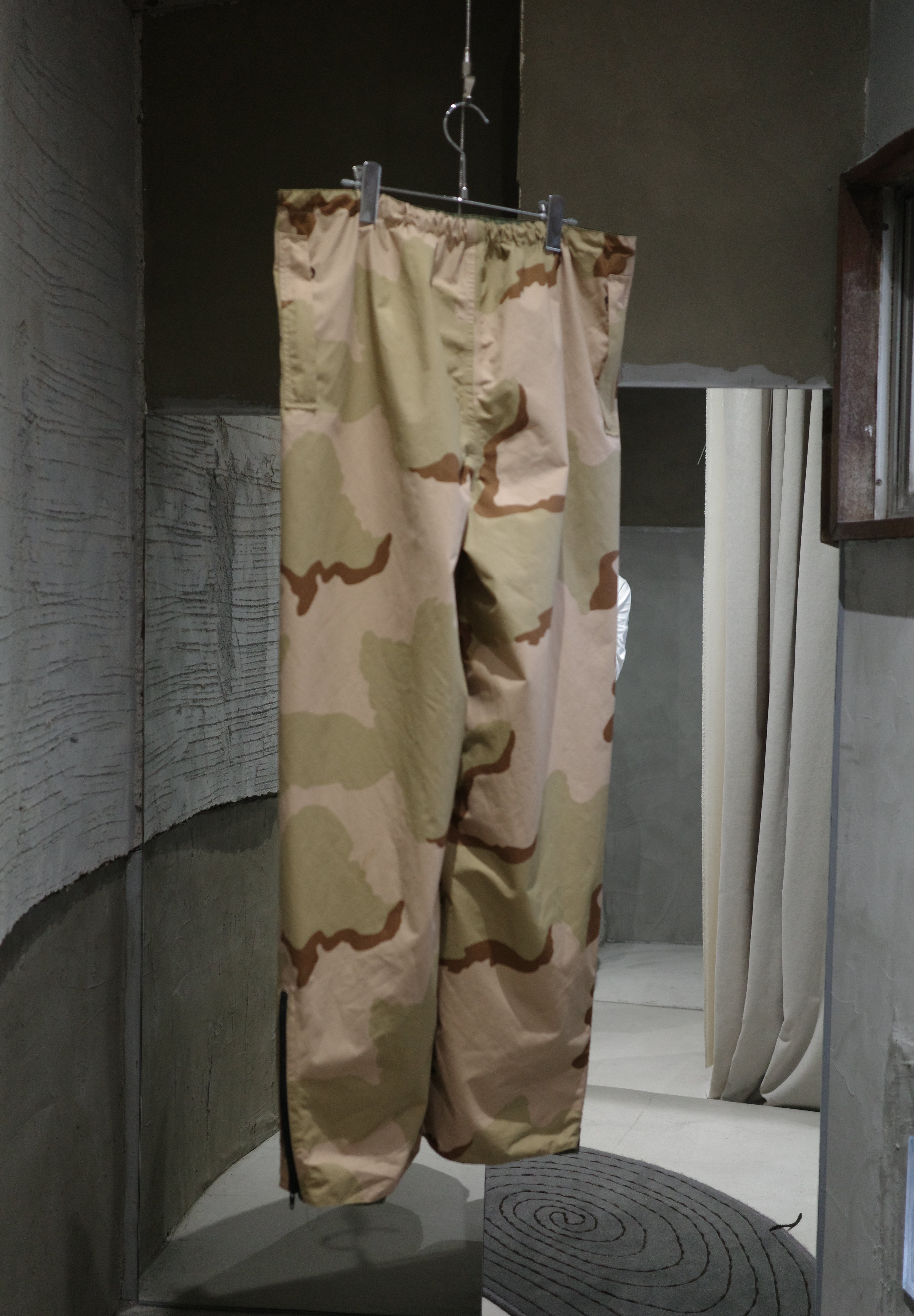Desert / Night camo Gore tex reversible pants