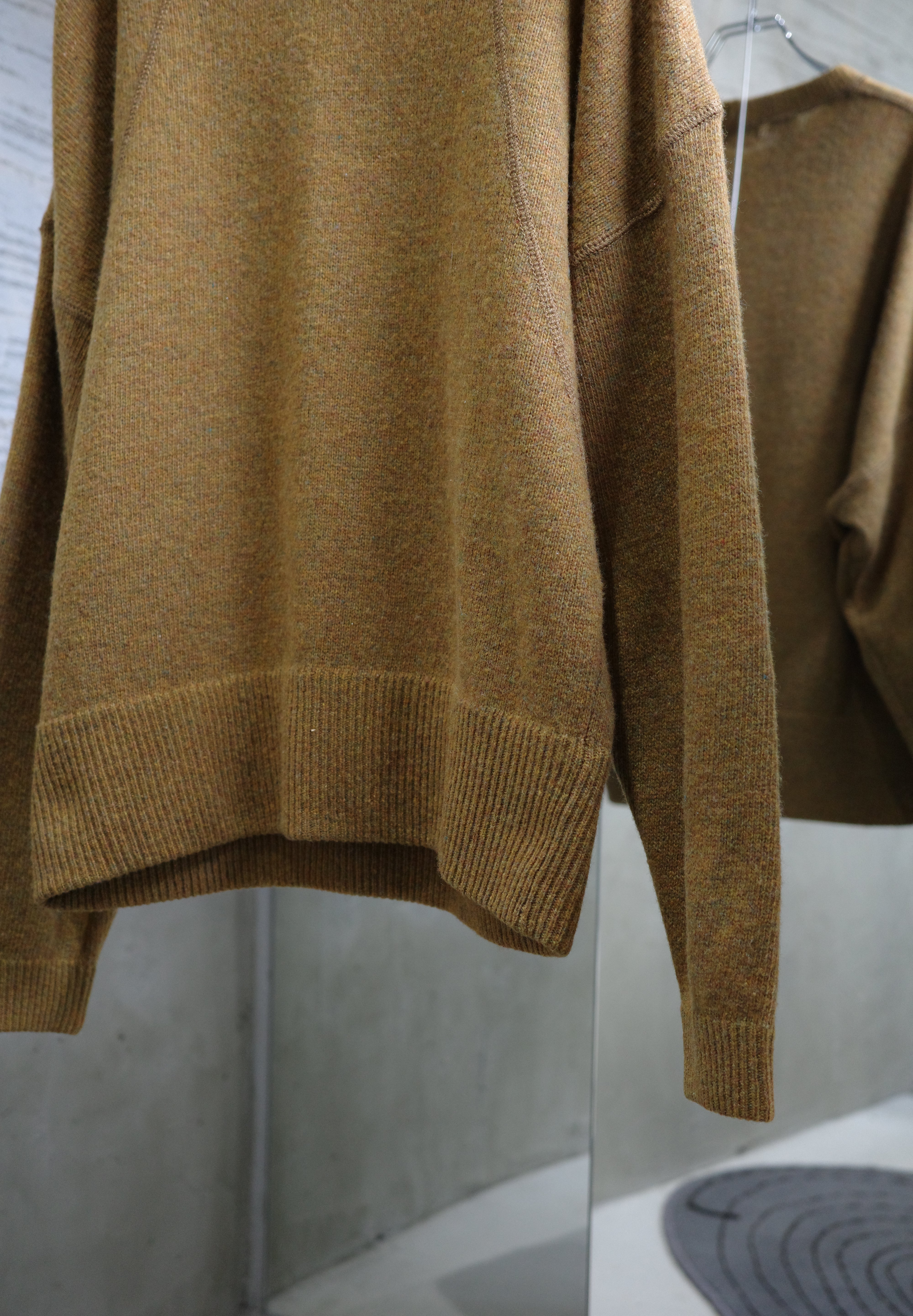 Wool knit