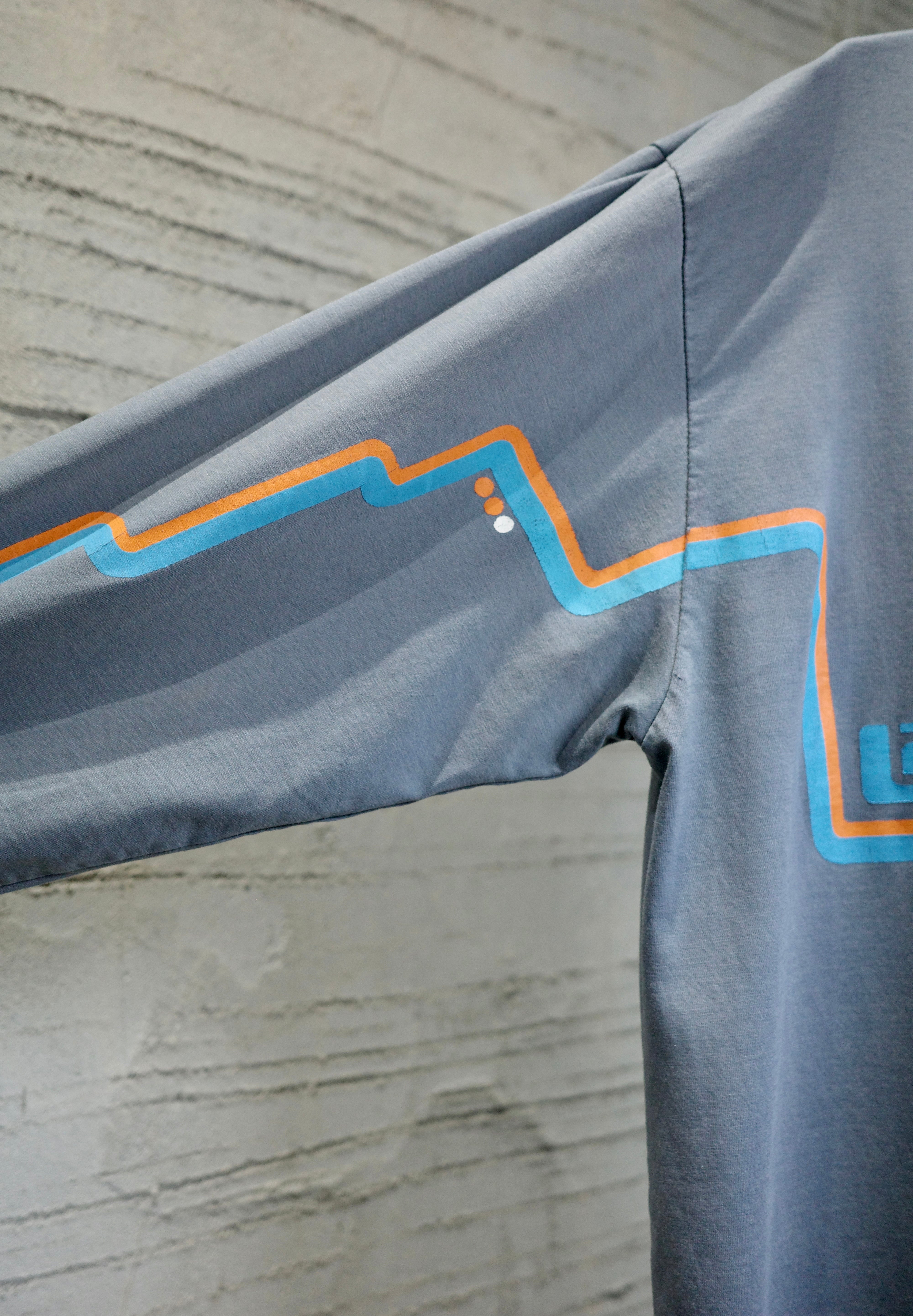 Long sleeve T-shirts